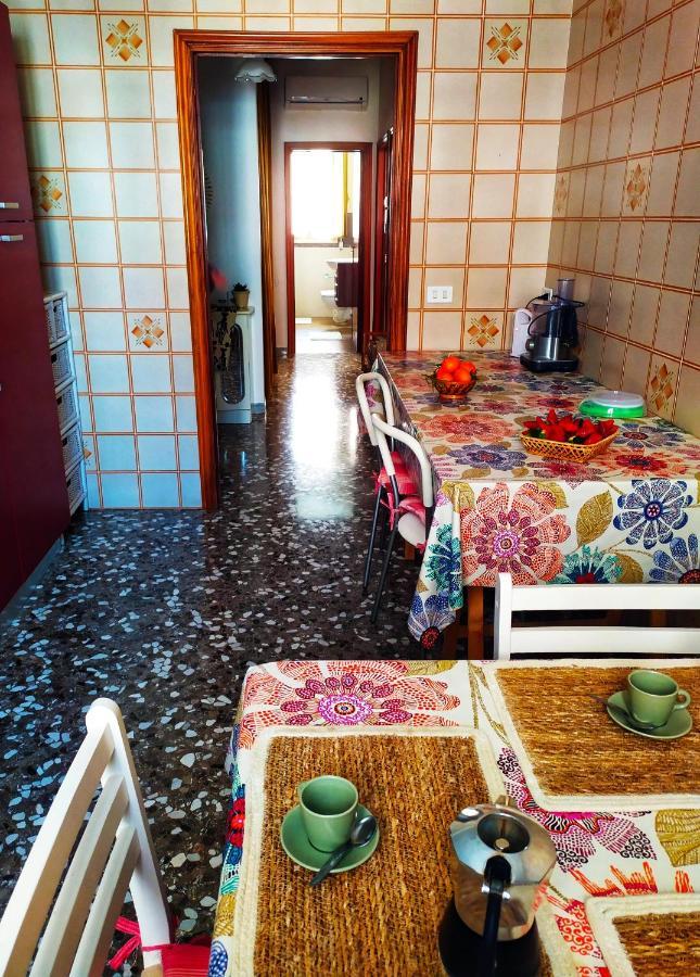 Casa Manaar Полиняно а Маре Екстериор снимка